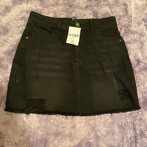 Rue 21 ripped skirt